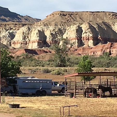 Paria River Ranch Hotell Big Water Exteriör bild